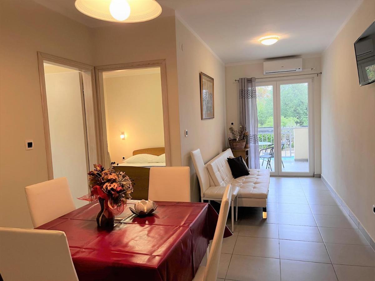 Apartment Ivica *