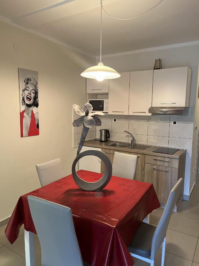 Ivica Apartment