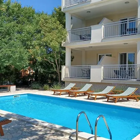Apartmani Ivica Krk Town Exterior photo