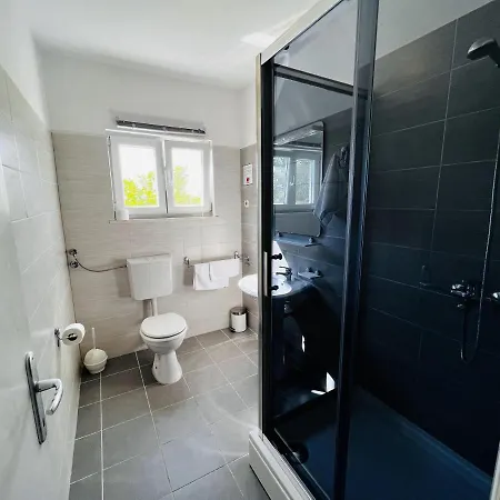 Apartmani Ivica Krk Town Exterior photo